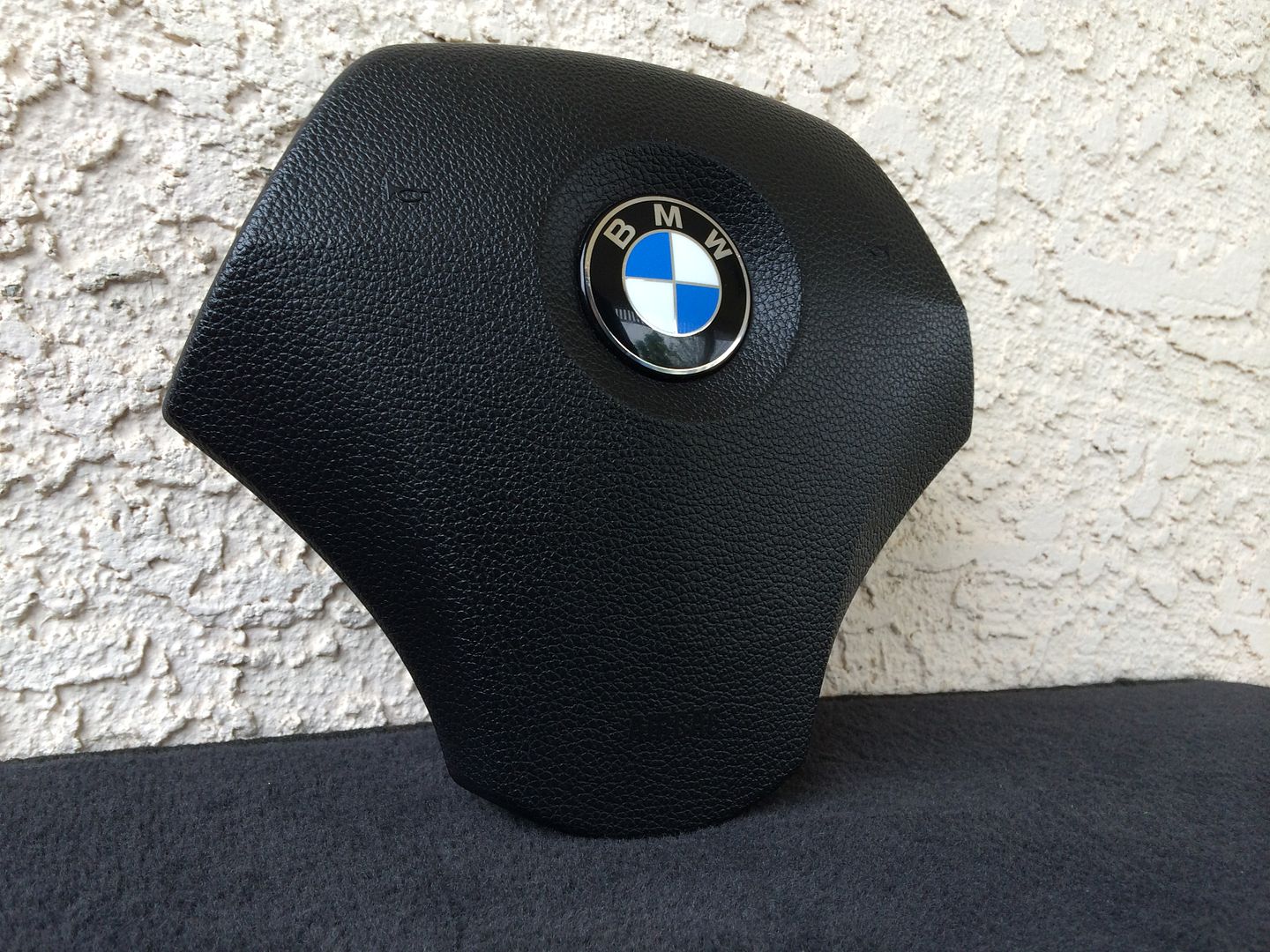 e61 528i 535i lci driver steering wheel black non sport airbag